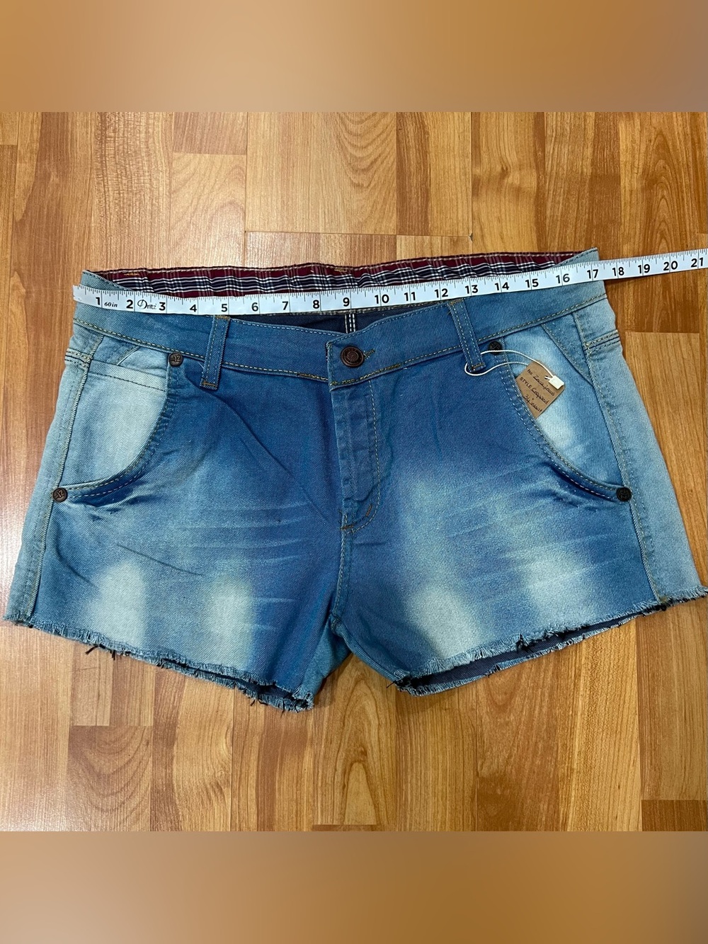 💚Women’s Blue Washed Denim Shorts - Casual Summer Style
